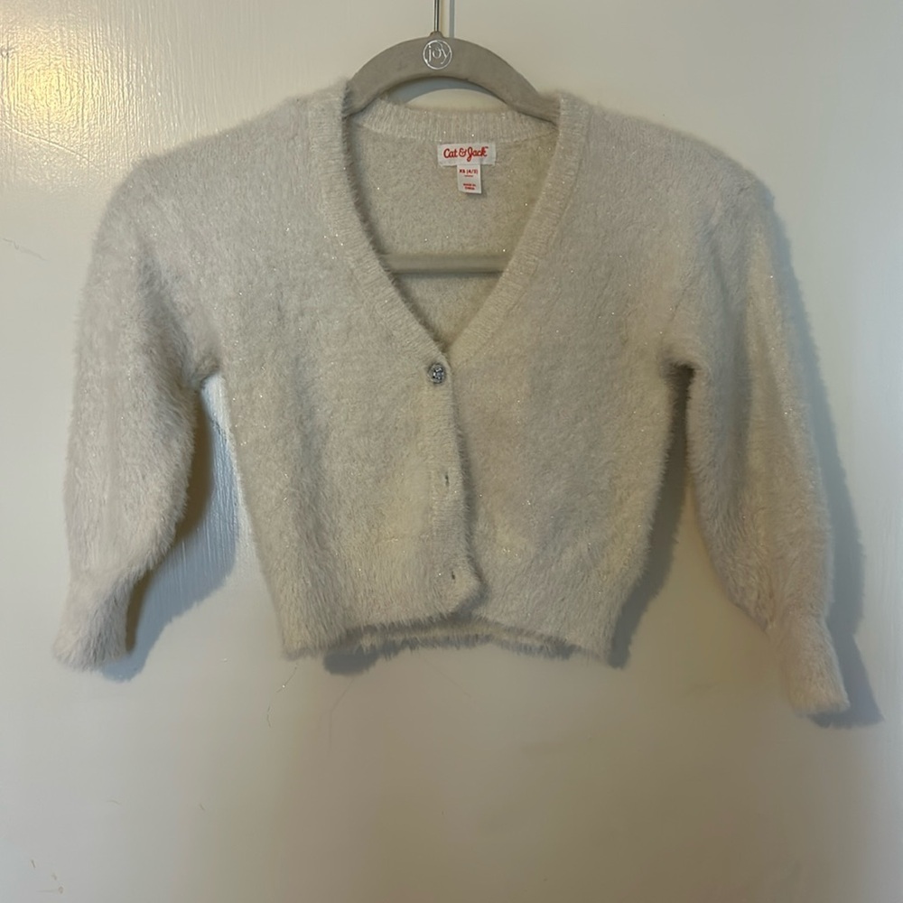 Cardigan sweater